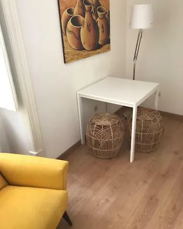 Casa Da Avenida I * Setubal
